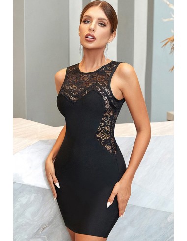 Robe Noire Col Dentelle Dans la société mordern