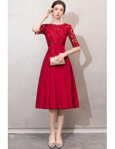 Robe Rouge Dentelle Vintage s'inspire de l'anatomie humaine