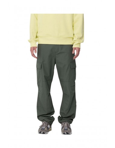 CARHARTT WIP REGULAR CARGO PANT Duck Green brillant des détails fins